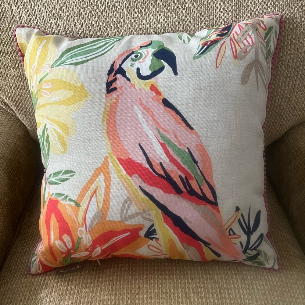 Allen & Roth Tropical Parrot Accent Pillow Home Decor Beachy Birds Pillow Cover